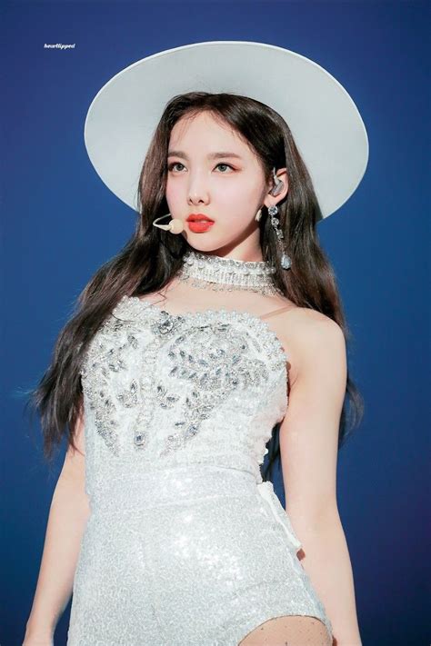 nayeon stage outfits.